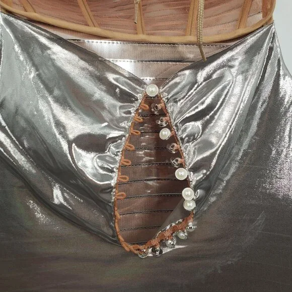 Elegant Silver Strapless Midi Dress - Picture 6 of 15